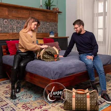 Flh - Luna Homes